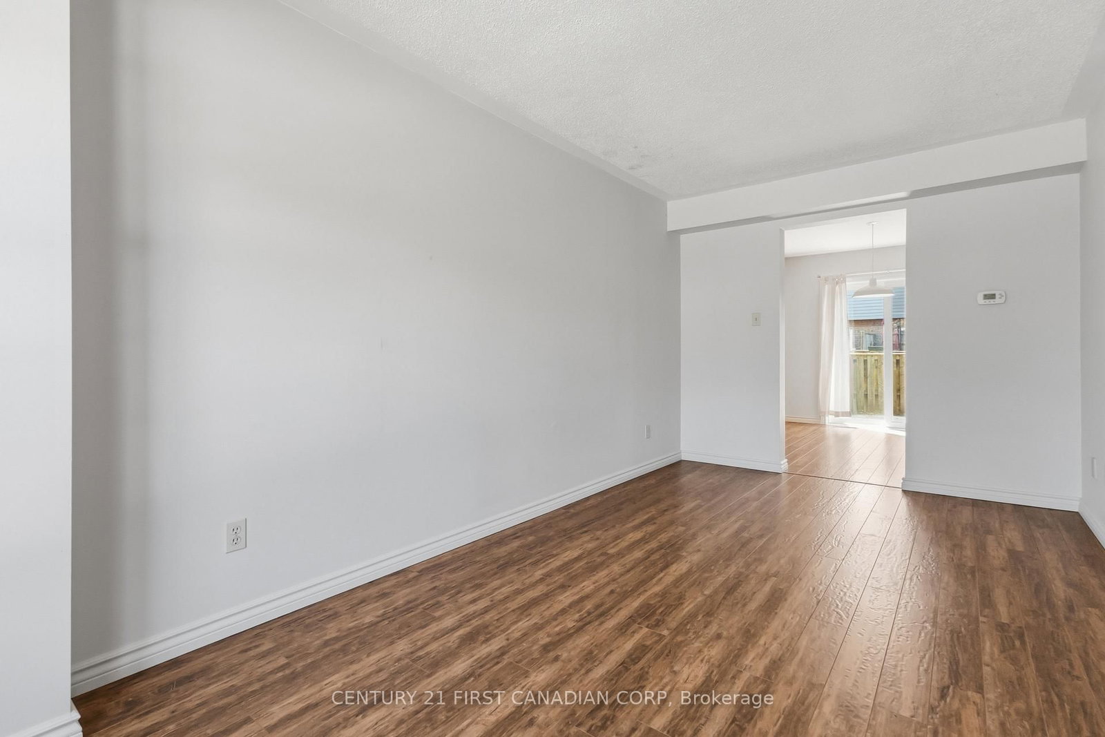 Townhouse for sale at 7-1920 MARCONI Boulevard, London East, Ontario, N5V 4X8 - East I - MLS: X12988022