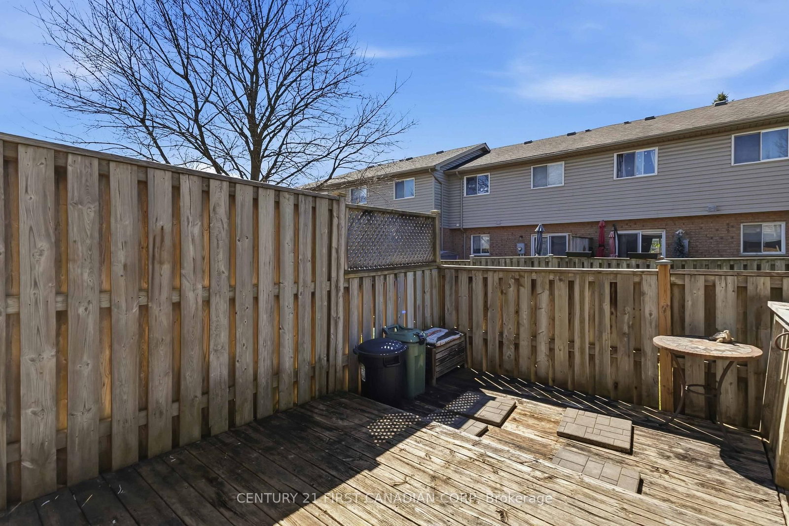 Townhouse for sale at 7-1920 MARCONI Boulevard, London East, Ontario, N5V 4X8 - East I - MLS: X12988022