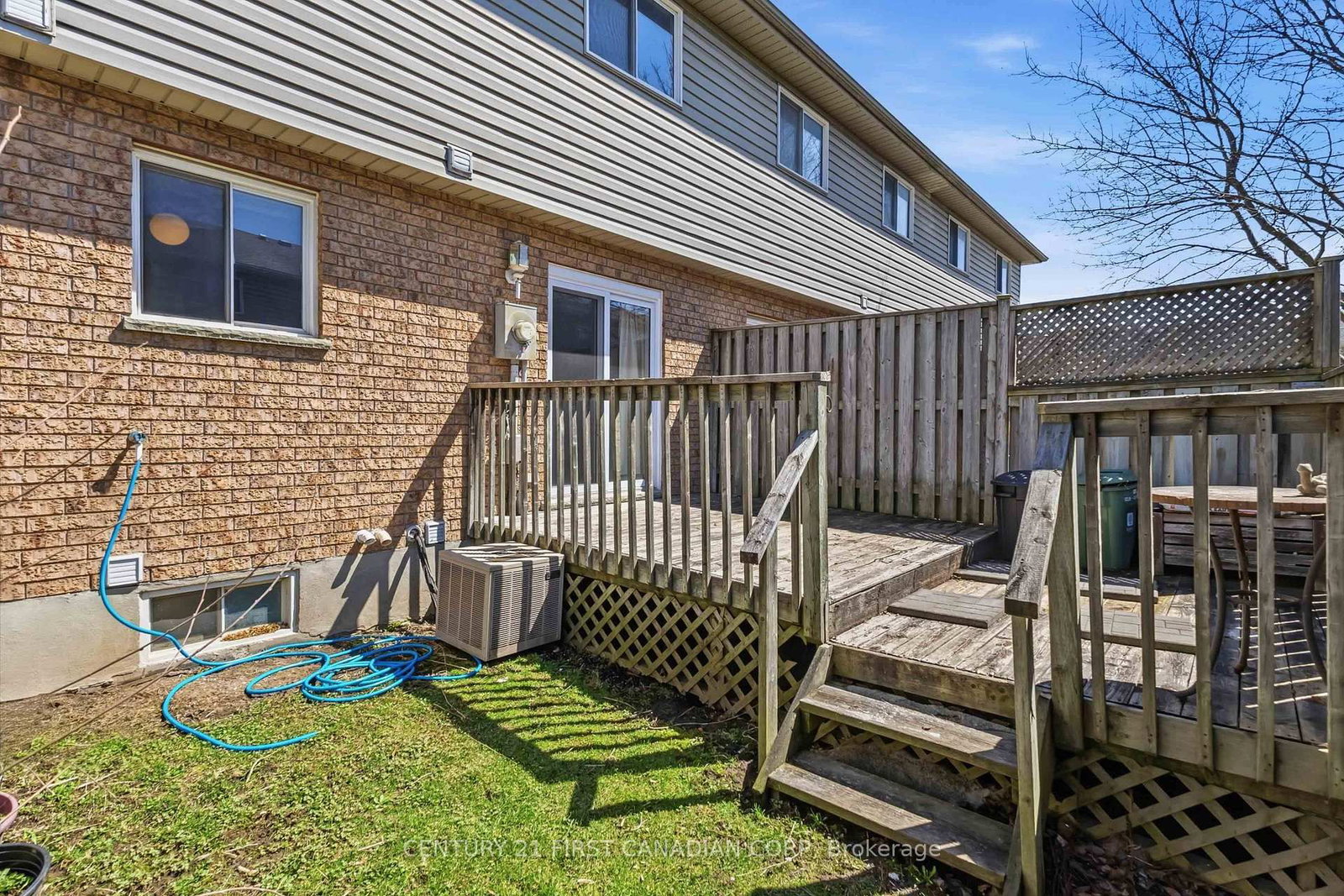 Townhouse for sale at 7-1920 MARCONI Boulevard, London East, Ontario, N5V 4X8 - East I - MLS: X12988022