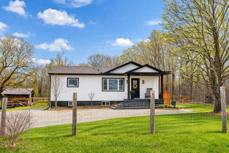 home for sale on 1013 Hwy 20 Highway W