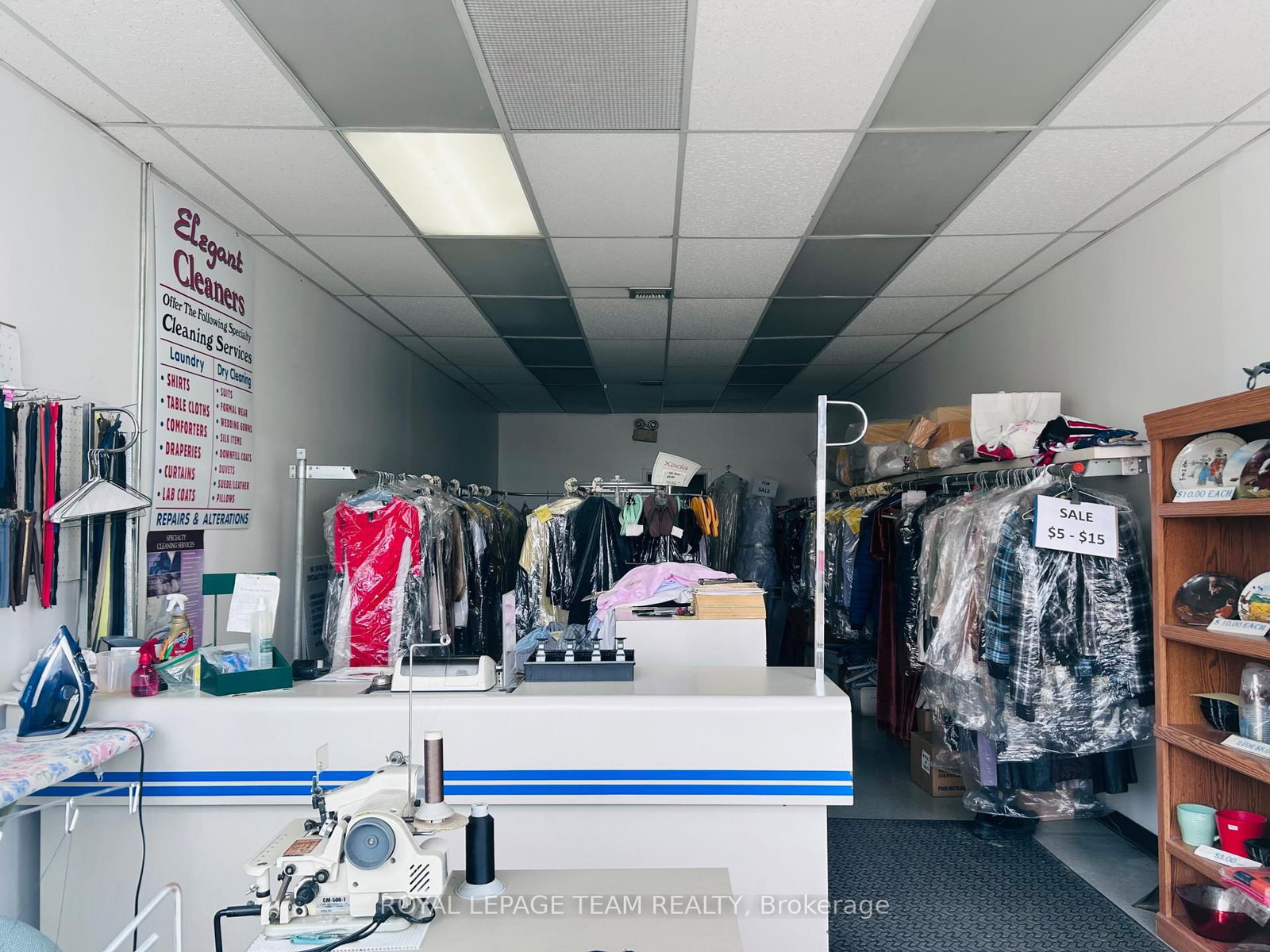 2064 Robertson Road S - Photo 4