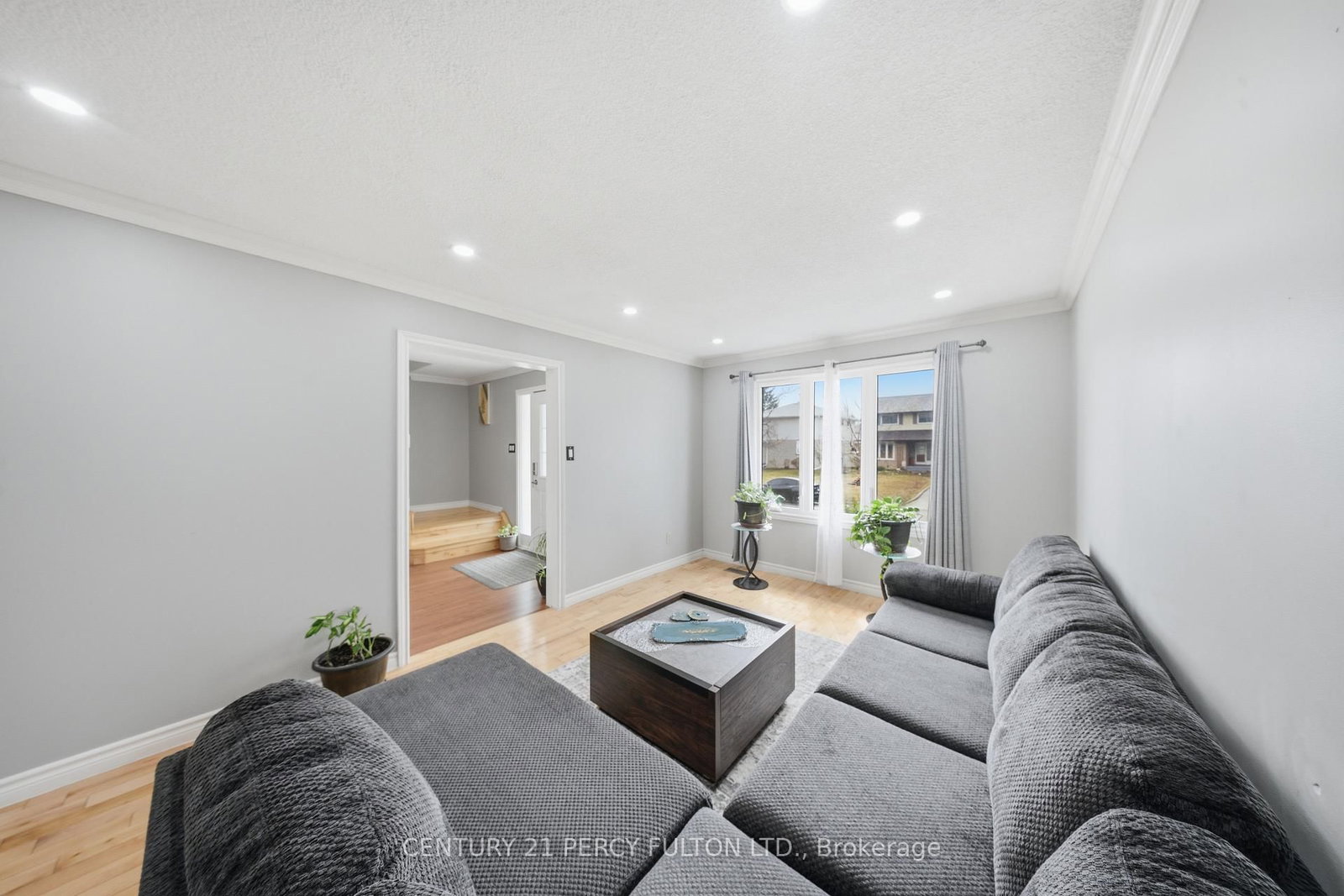 Detached House for sale at 1853 Mapleridge Drive, Peterborough, Ontario, K9K 1R1 - Monaghan Ward 2 - MLS: X12988072