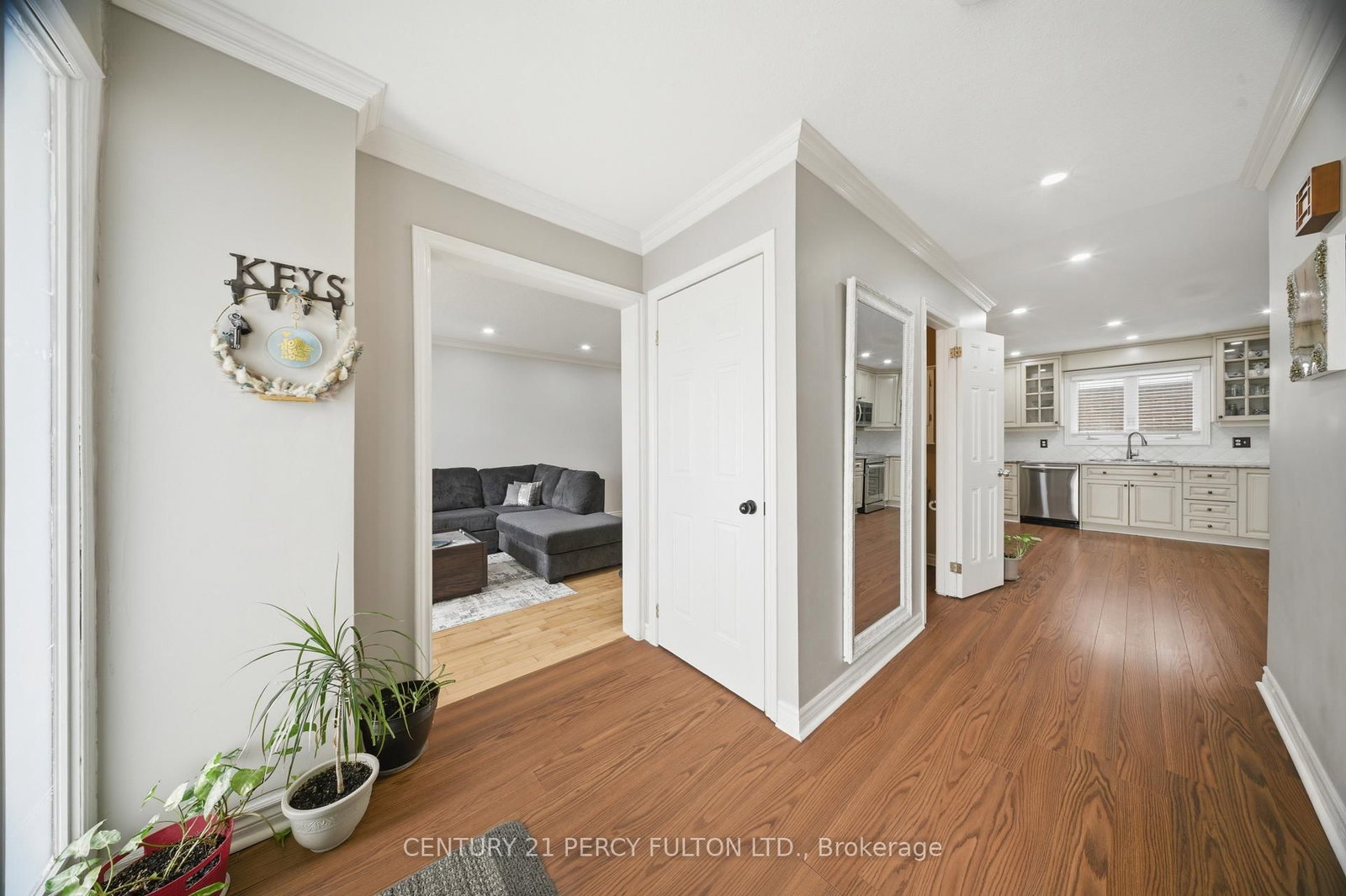 Detached House for sale at 1853 Mapleridge Drive, Peterborough, Ontario, K9K 1R1 - Monaghan Ward 2 - MLS: X12988072