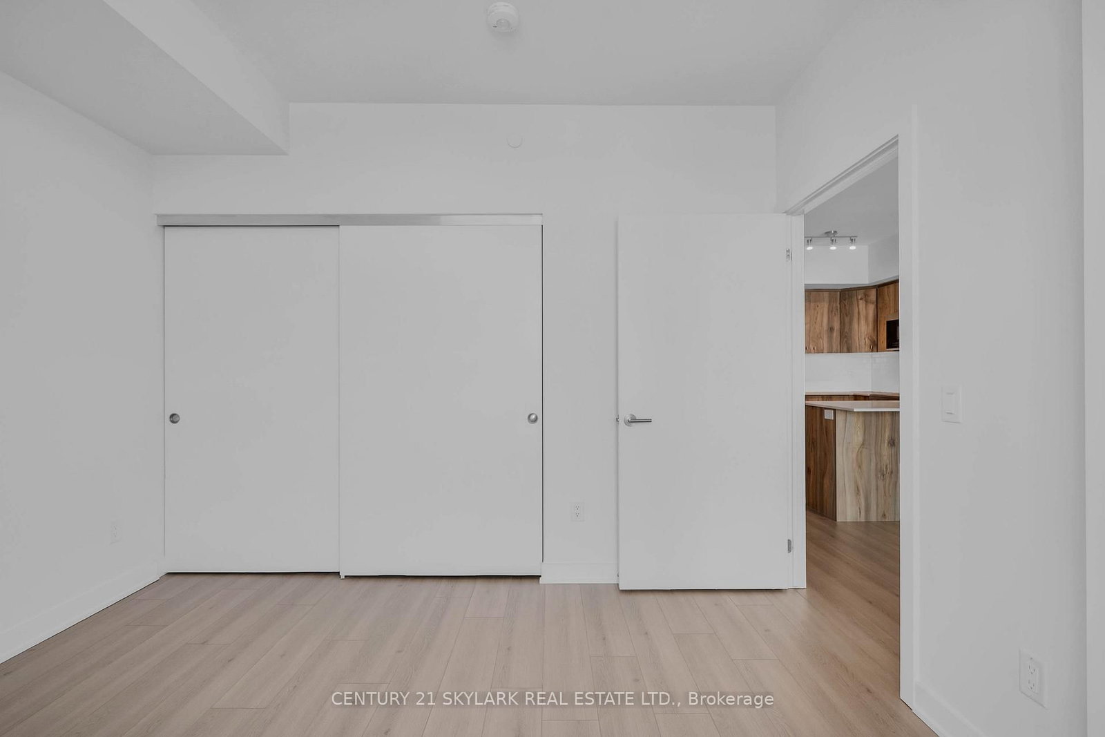 25 Wellington Street, Unit 3011 - Photo 10