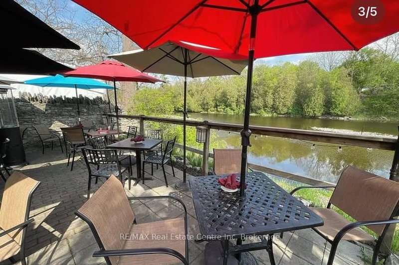 13 Mill St E, Centre Wellington, N0B 1S0 | Image 2