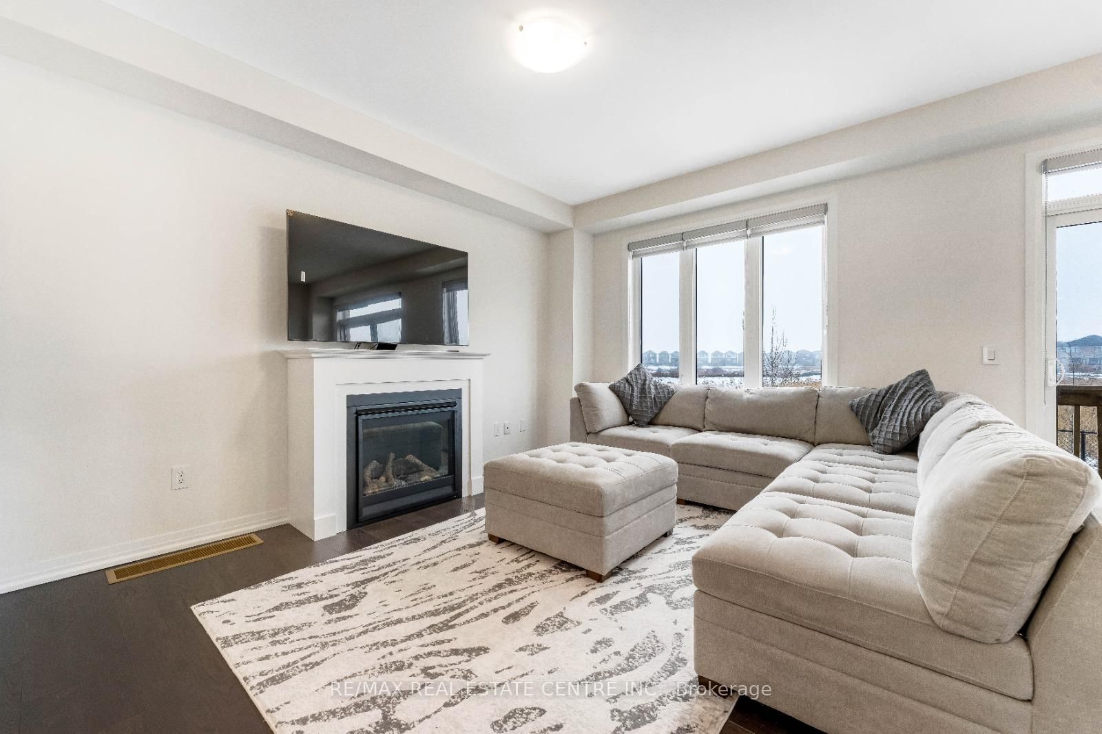 312 Bismark Drive - Photo 11