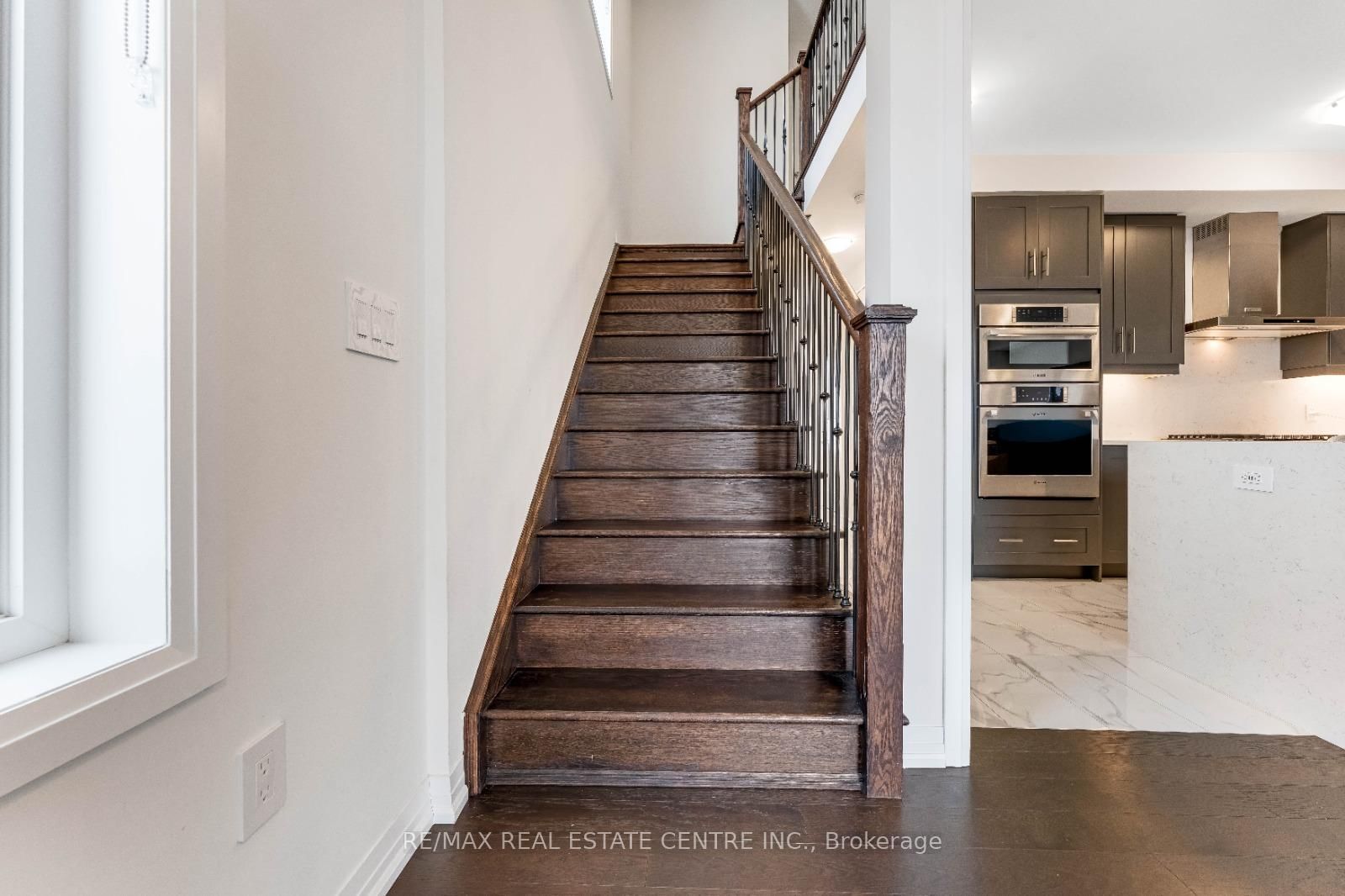 312 Bismark Drive - Photo 18