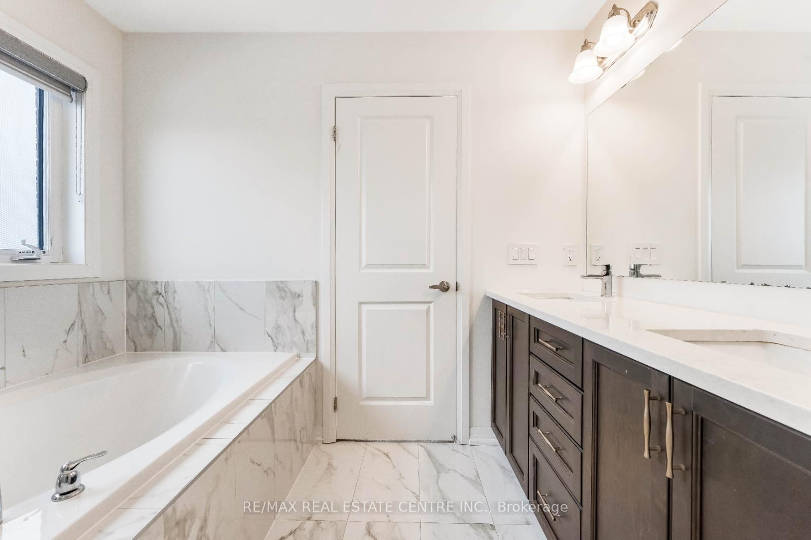 312 Bismark Drive - Photo 27