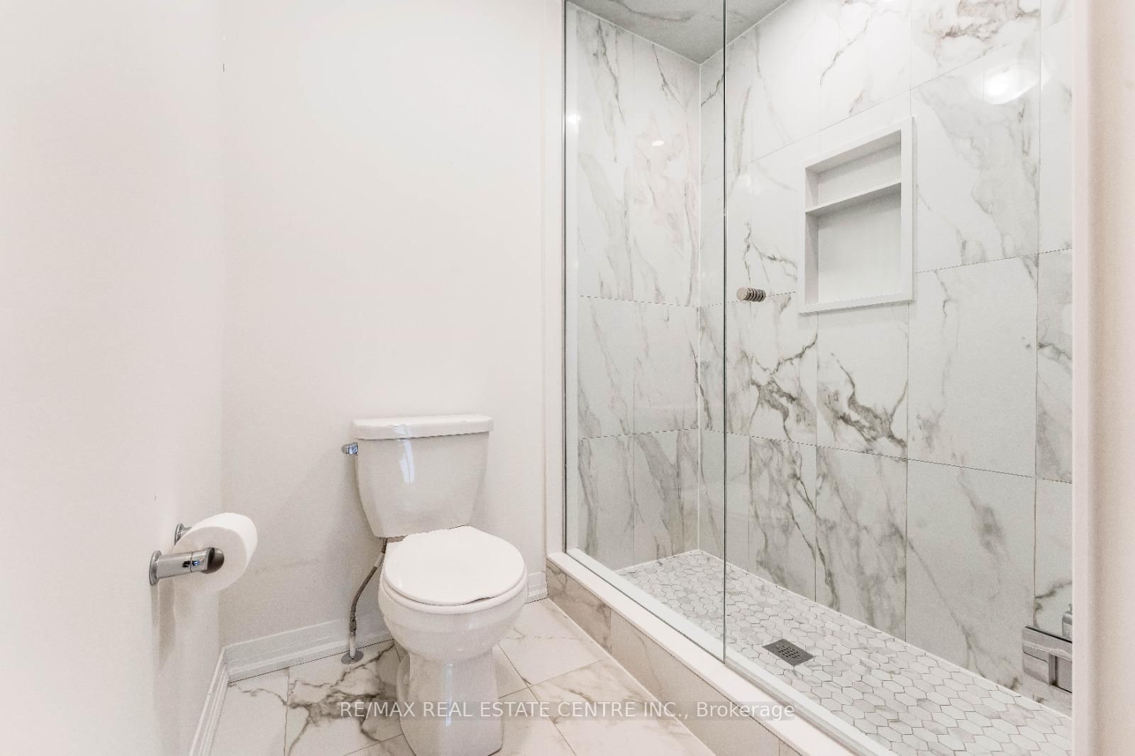 312 Bismark Drive - Photo 35