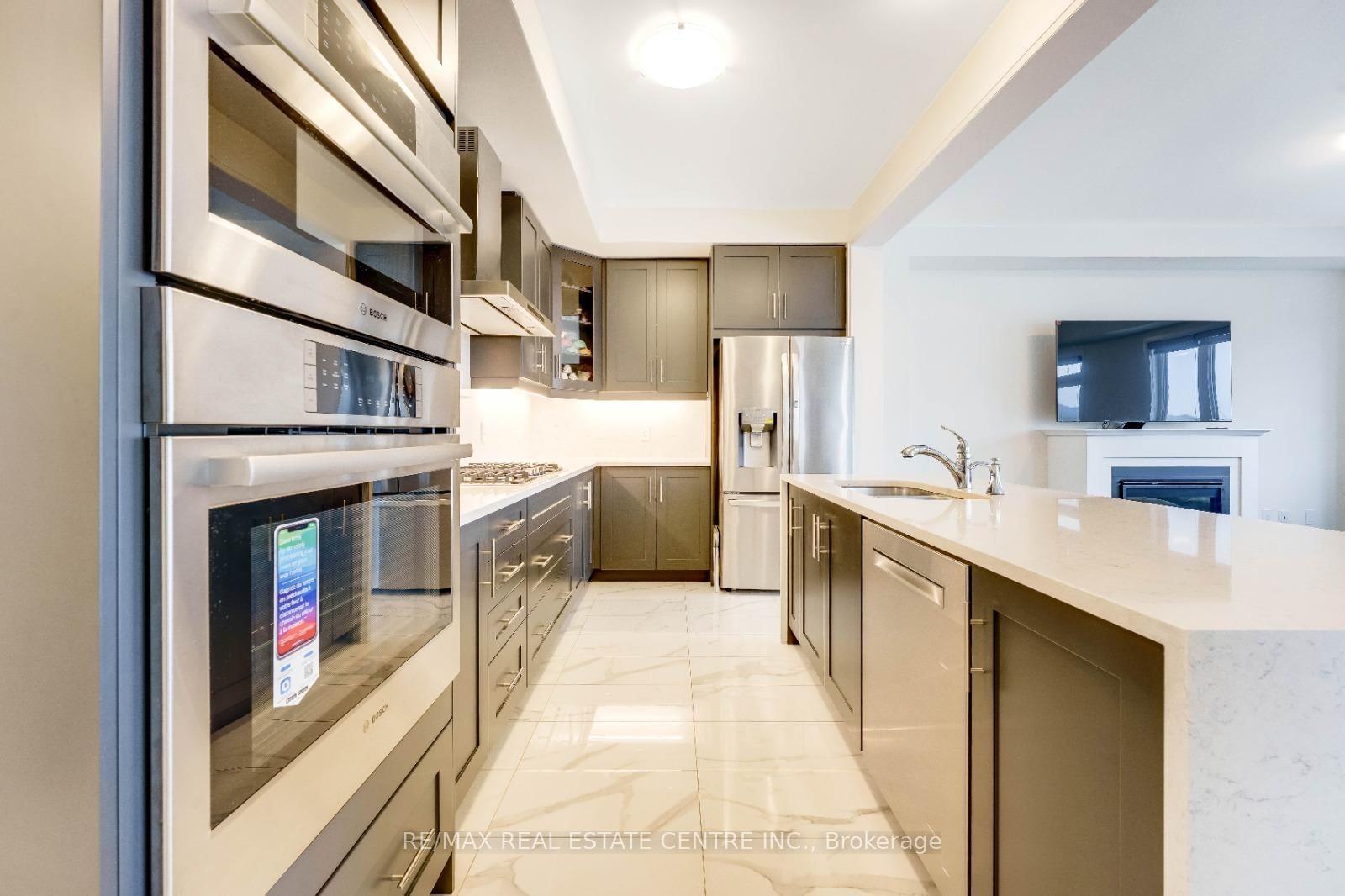 312 Bismark Drive - Photo 6