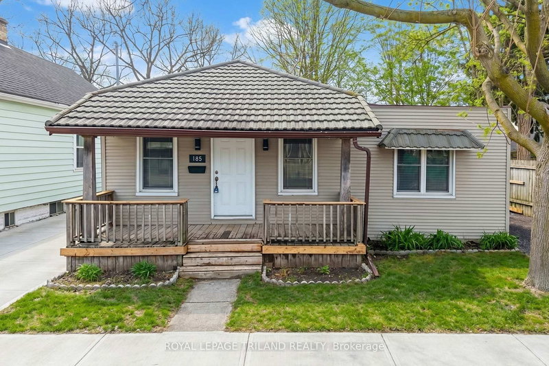 home for sale on 185 Maitland Street