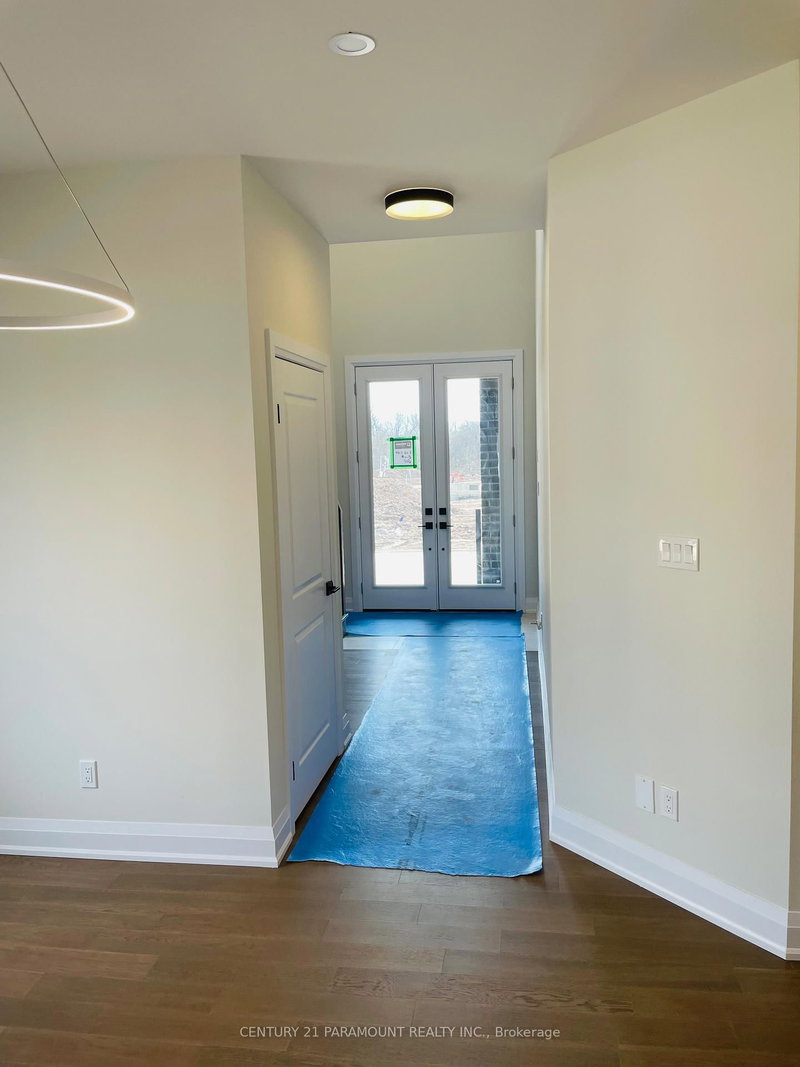 6461 Sunshine Common, Niagara Falls, L2G 7J3 | Image 2