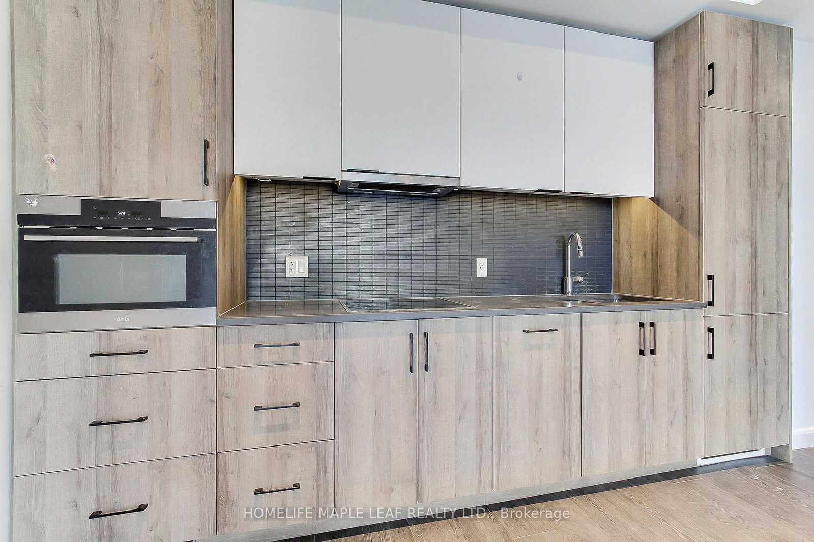 741 King Street W, Unit 103 - Photo 12