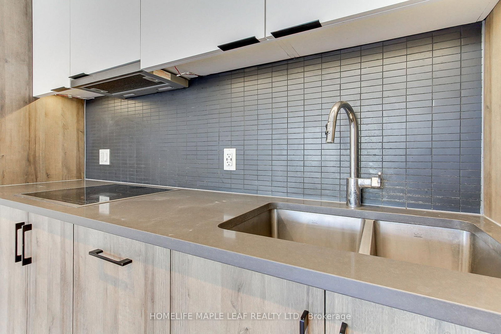 741 King Street W, Unit 103 - Photo 13