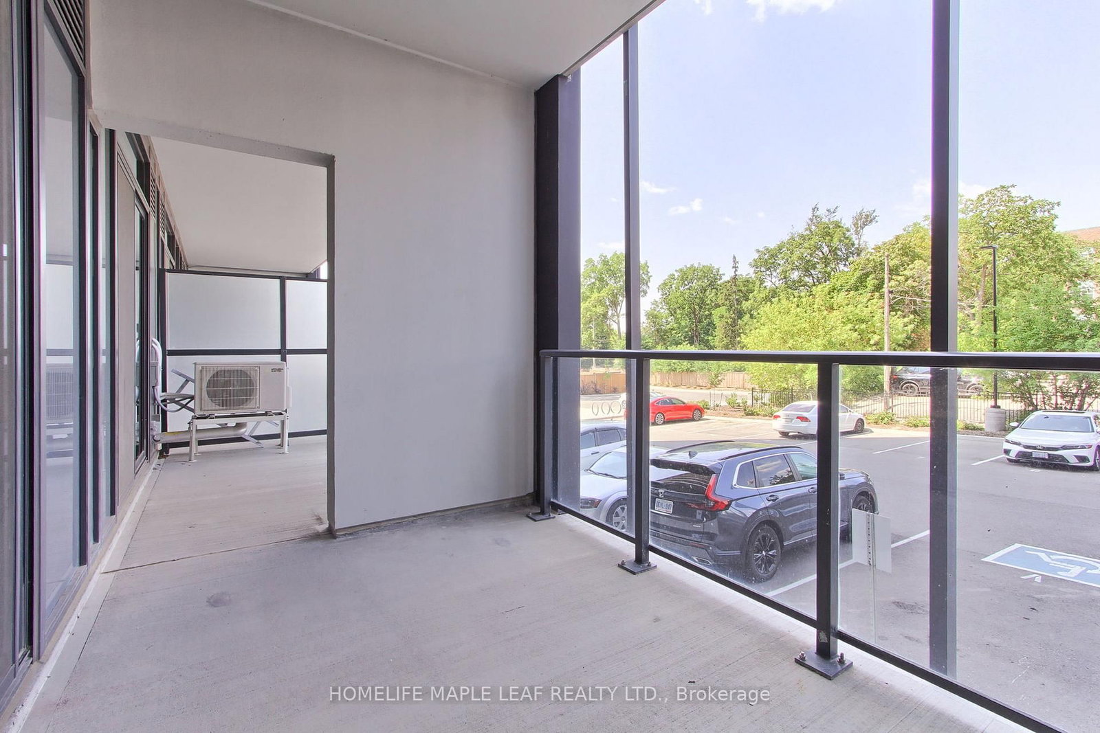 741 King Street W, Unit 103 - Photo 32