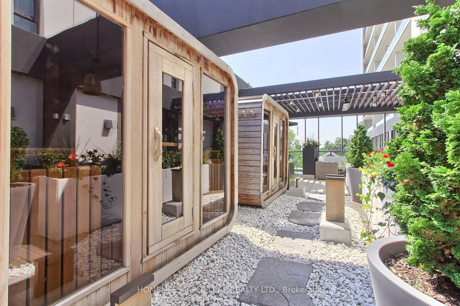 741 King Street W, Unit 103 - Photo 43