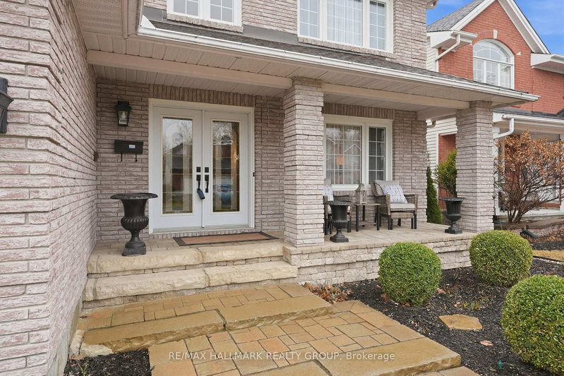 1144 Ambercrest St, Ottawa, K1J 1A9 | Image 3