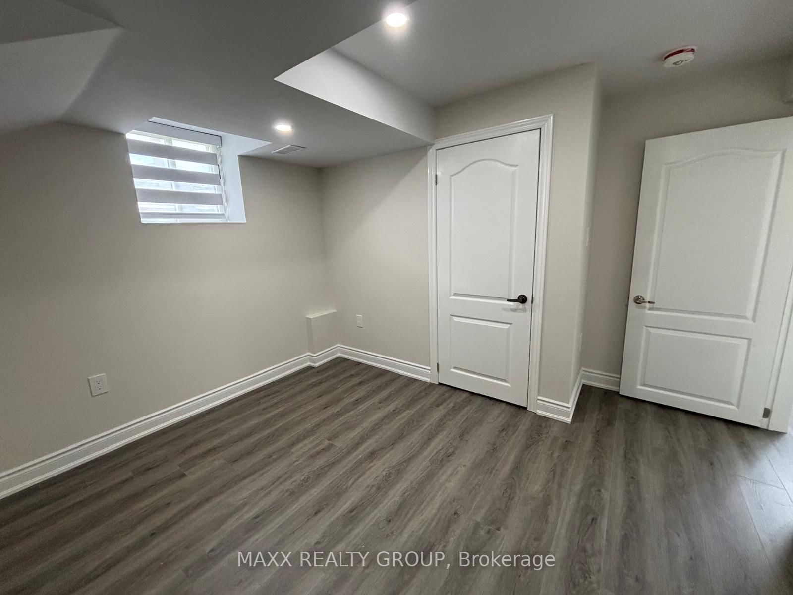 178 Cottonwood Crescent - Photo 6