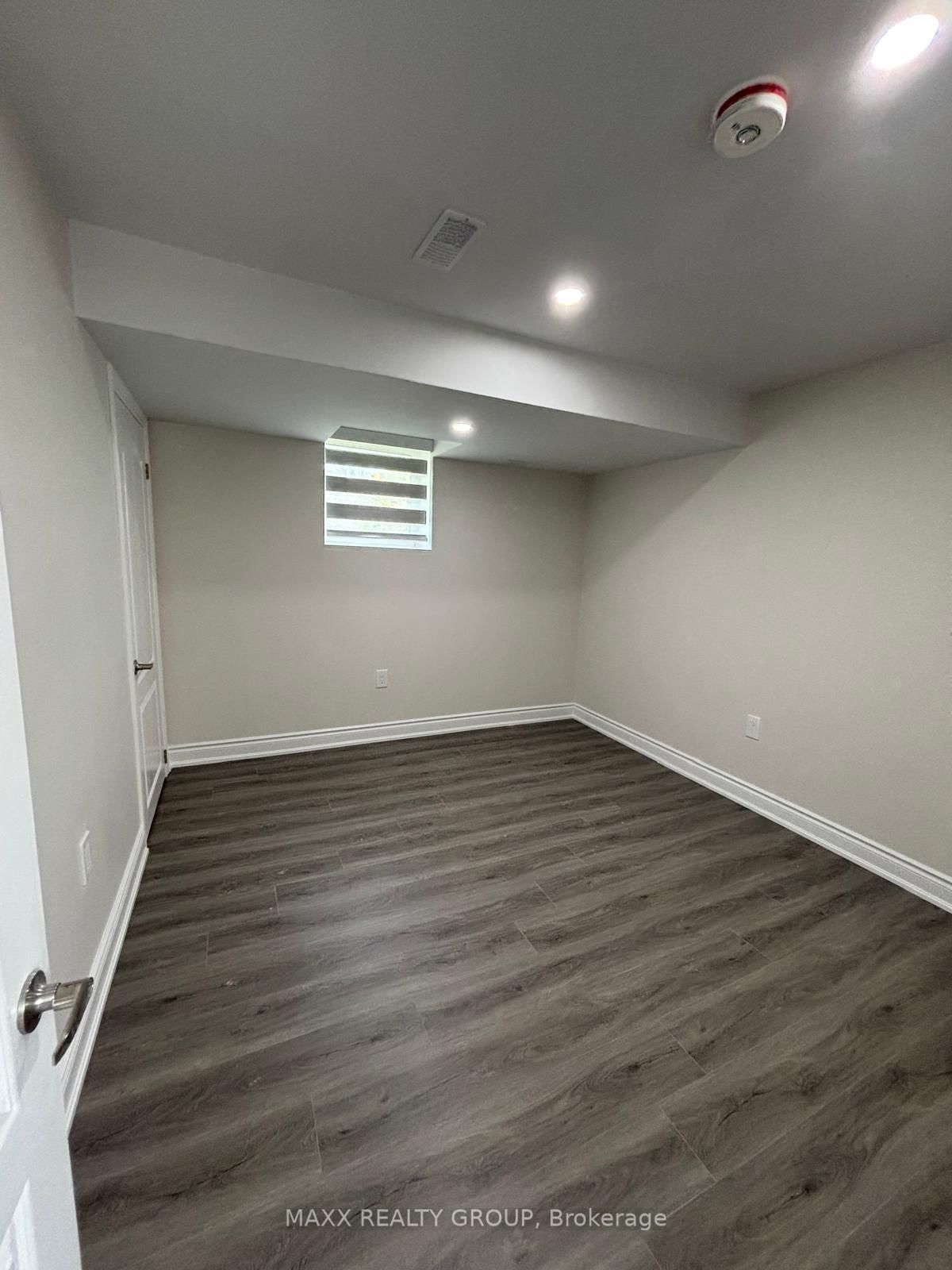 178 Cottonwood Crescent - Photo 8