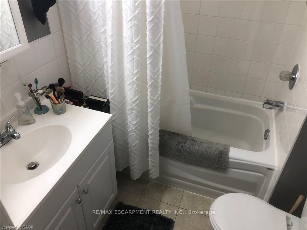 29 Pontiac Street, Unit #Upper - Photo 21