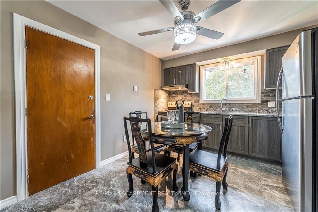 29 Pontiac Street, Unit #Upper - Photo 8