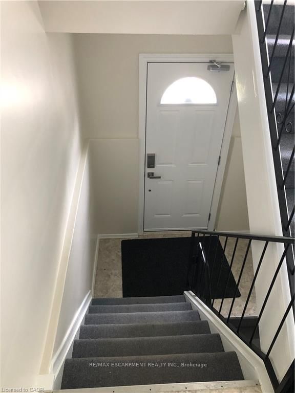 29 Pontiac Street, Unit #Lower - Photo 15