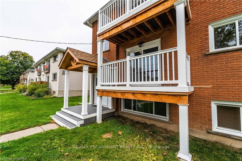 29 Pontiac Street, Unit #Lower - Photo 16