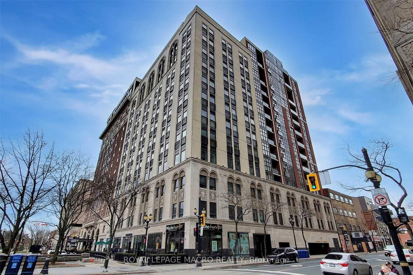112 King Street E, Unit 1112
