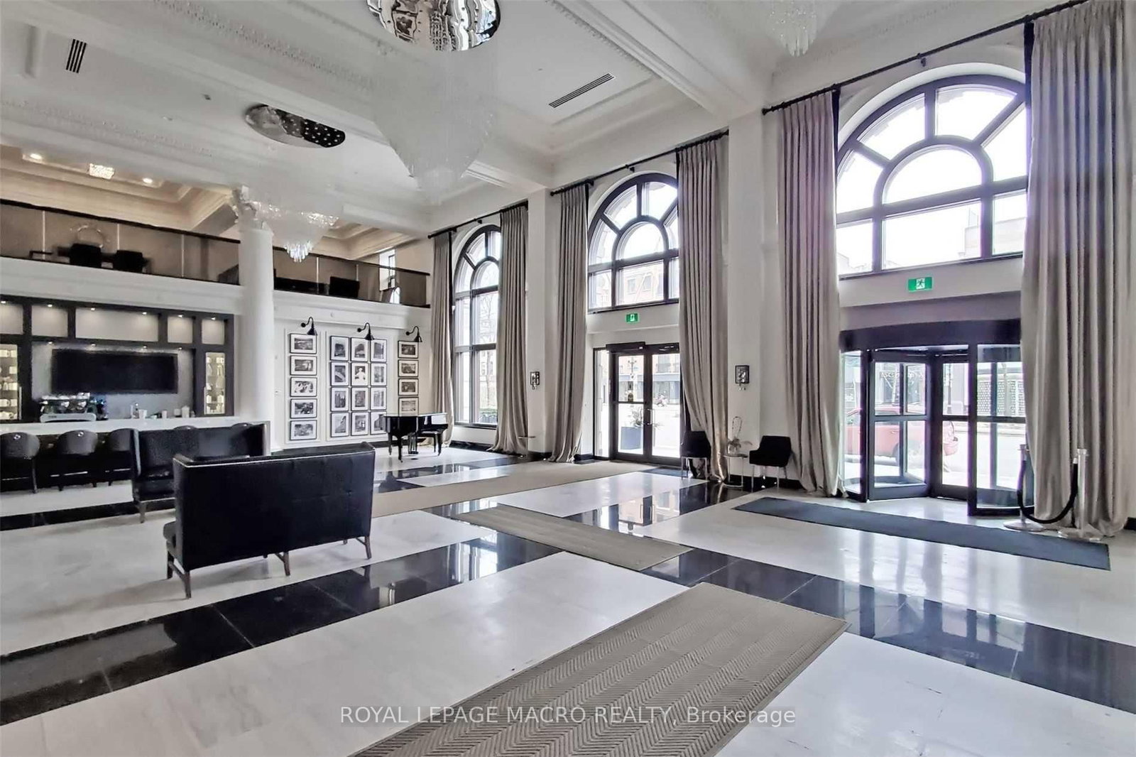 112 King Street E, Unit 1112 - Photo 5