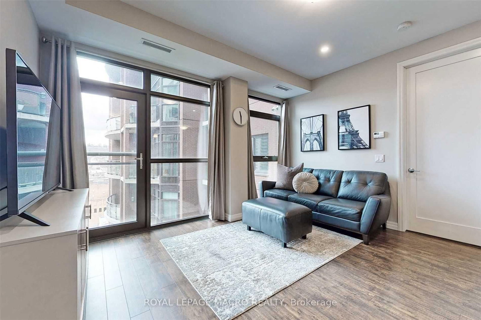 112 King Street E, Unit 1112 - Photo 9