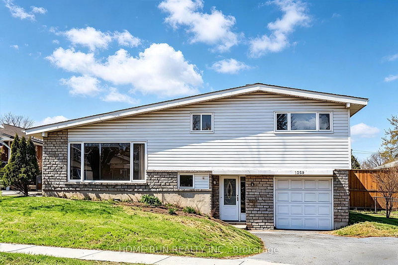 home for sale on 1259 Meadowlands Drive E