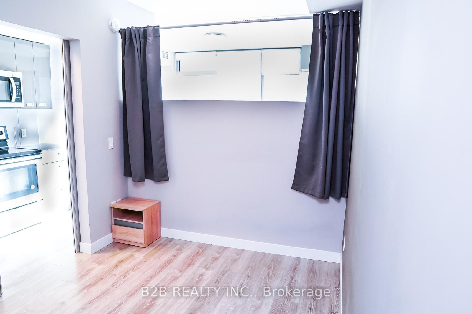 250 Albert Street, Unit 315 - Photo 5