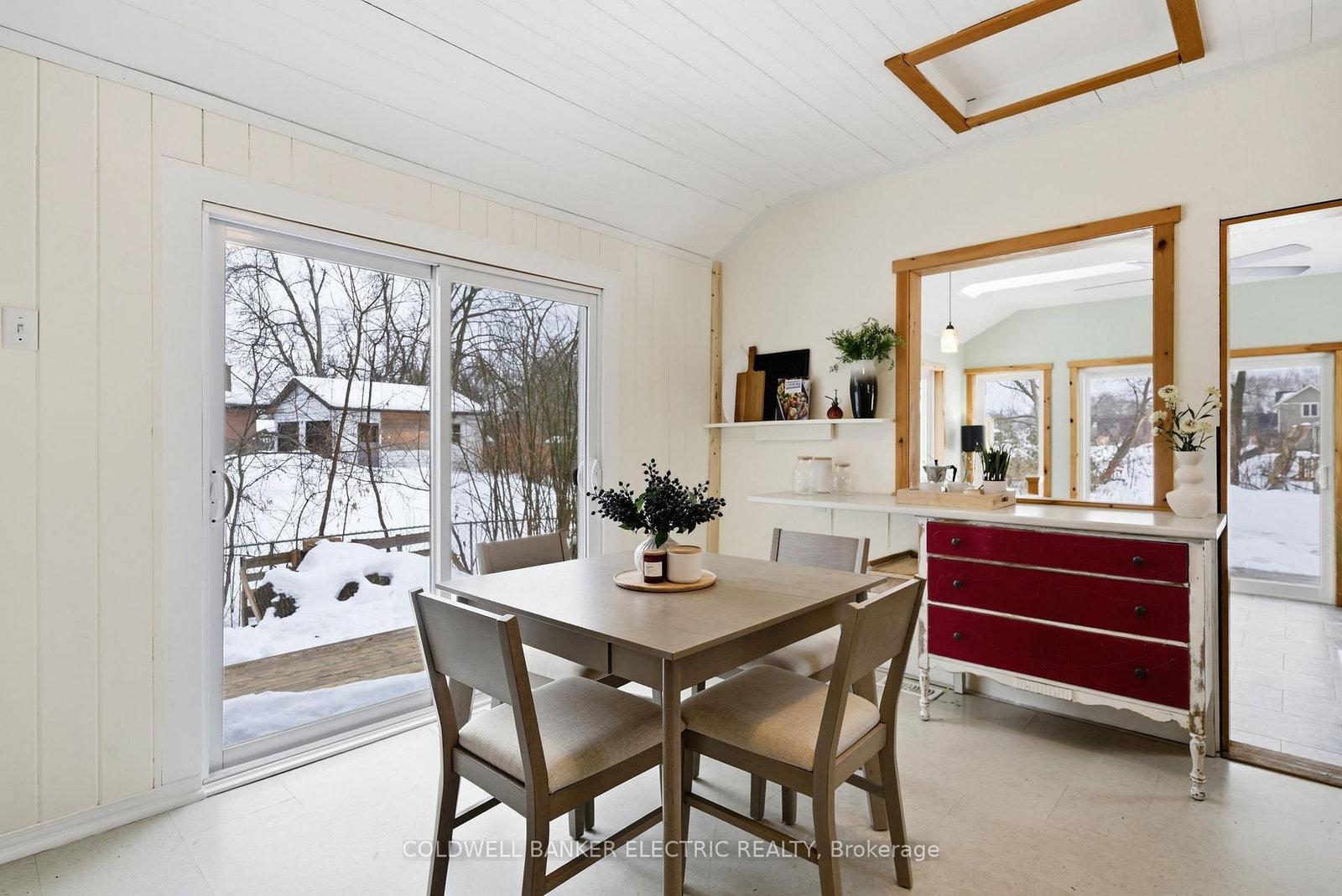 Detached House for sale at 607 Armour Road, Peterborough, Ontario, K9H 1Z3 - Ashburnham Ward 4 - MLS: X12989038