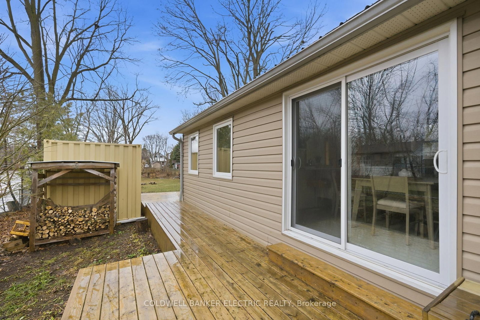 Detached House for sale at 607 Armour Road, Peterborough, Ontario, K9H 1Z3 - Ashburnham Ward 4 - MLS: X12989038