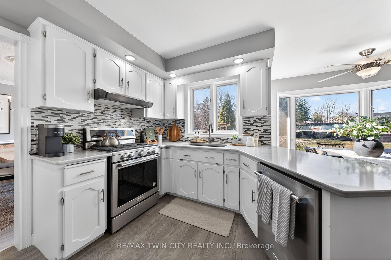 38 Glen Abbey Court - Photo 12