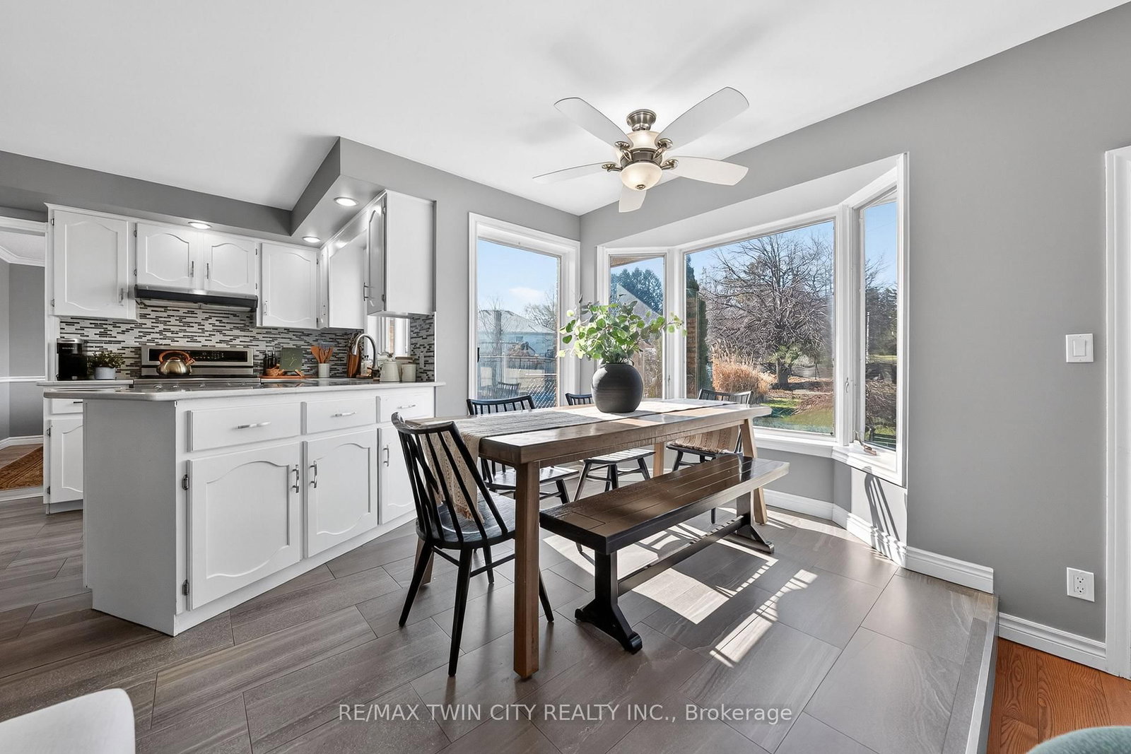 38 Glen Abbey Court - Photo 14