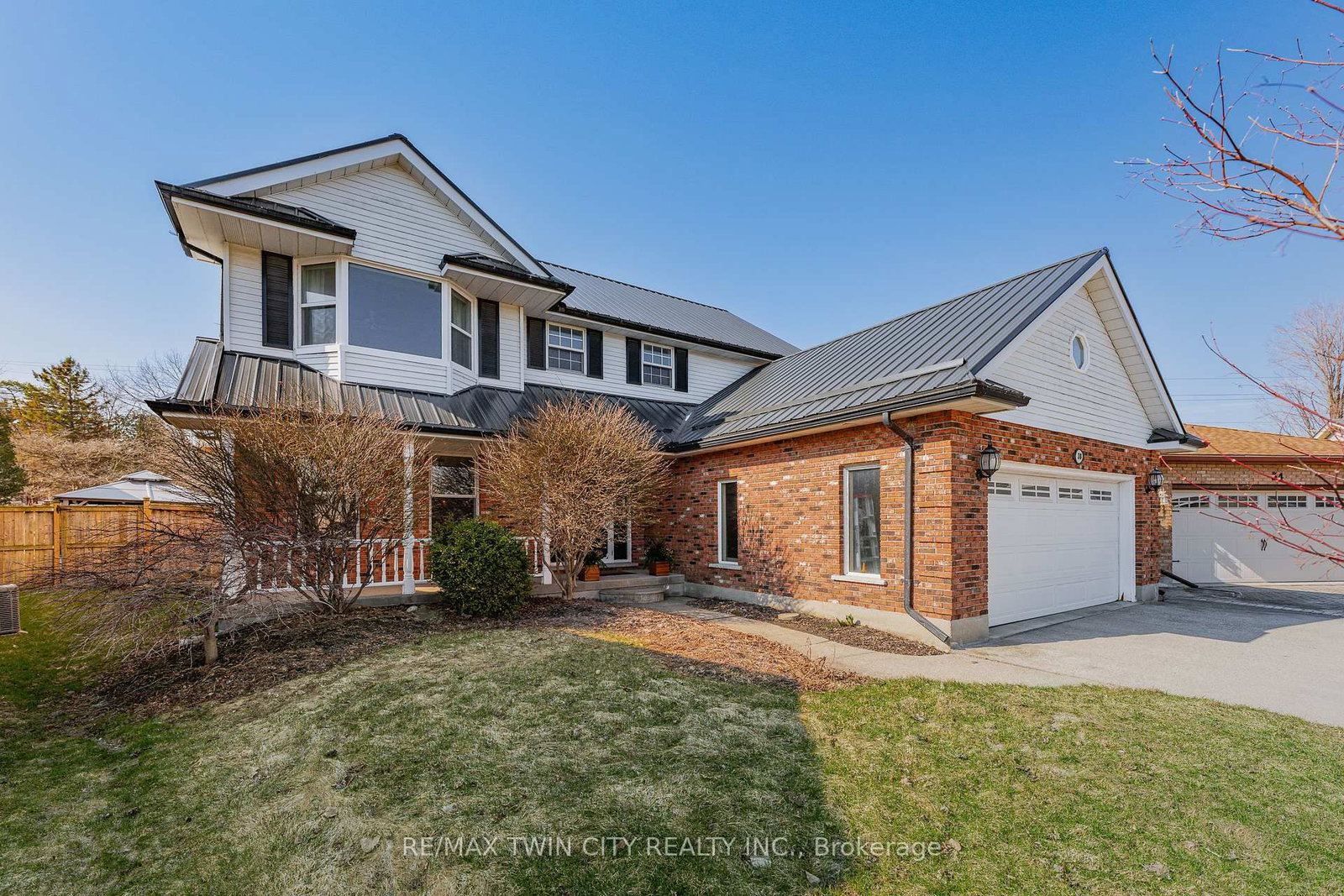 38 Glen Abbey Court - Photo 3