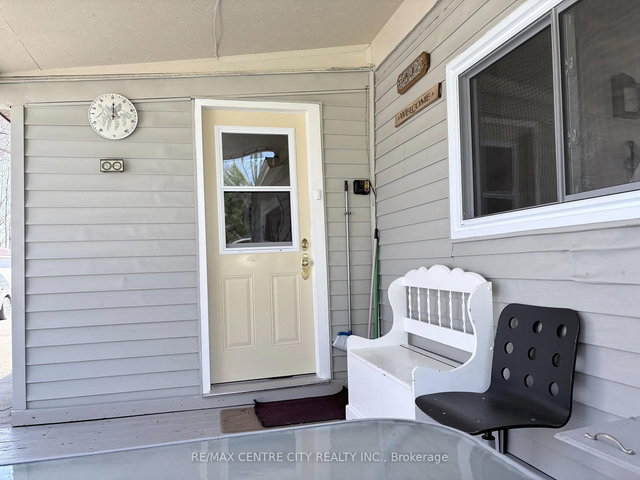 10 - 9275 HACIENDA Road N