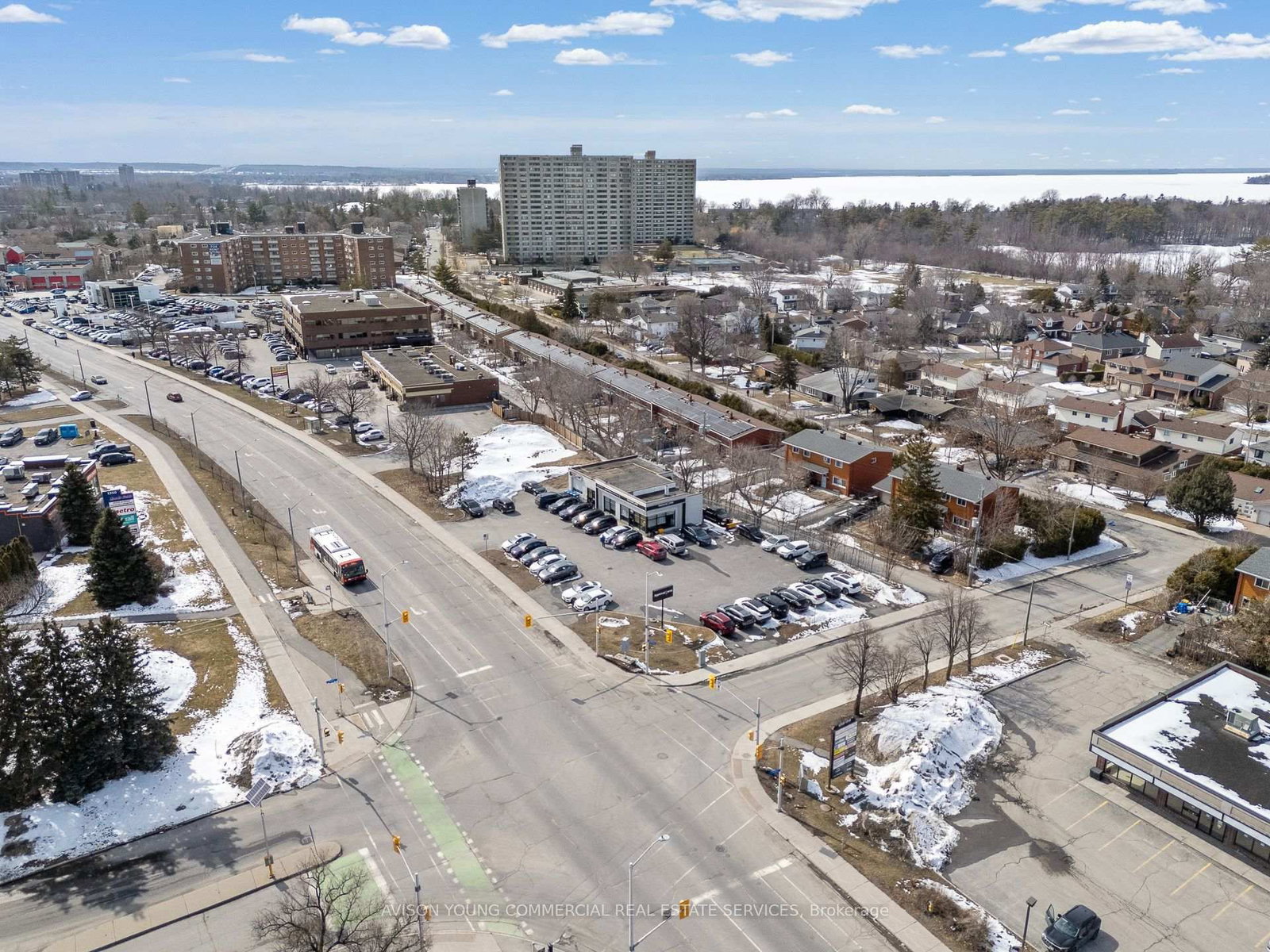 1325 Richmond Road - Photo 3