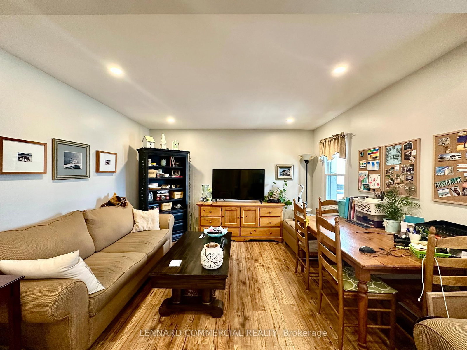 240 MARIER Avenue - Photo 9