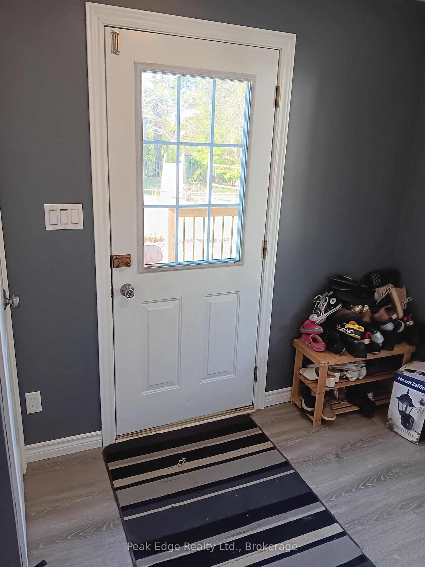 343 10th Avenue - Photo 16