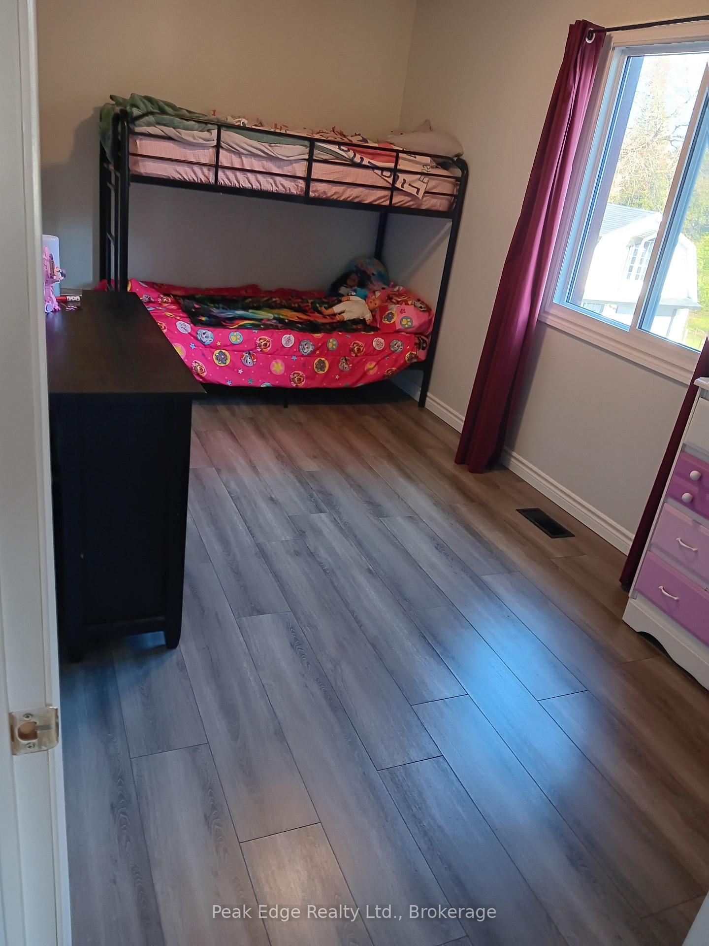 343 10th Avenue - Photo 22