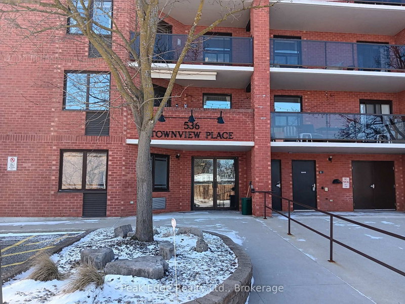 303 - 536 11th Avenue