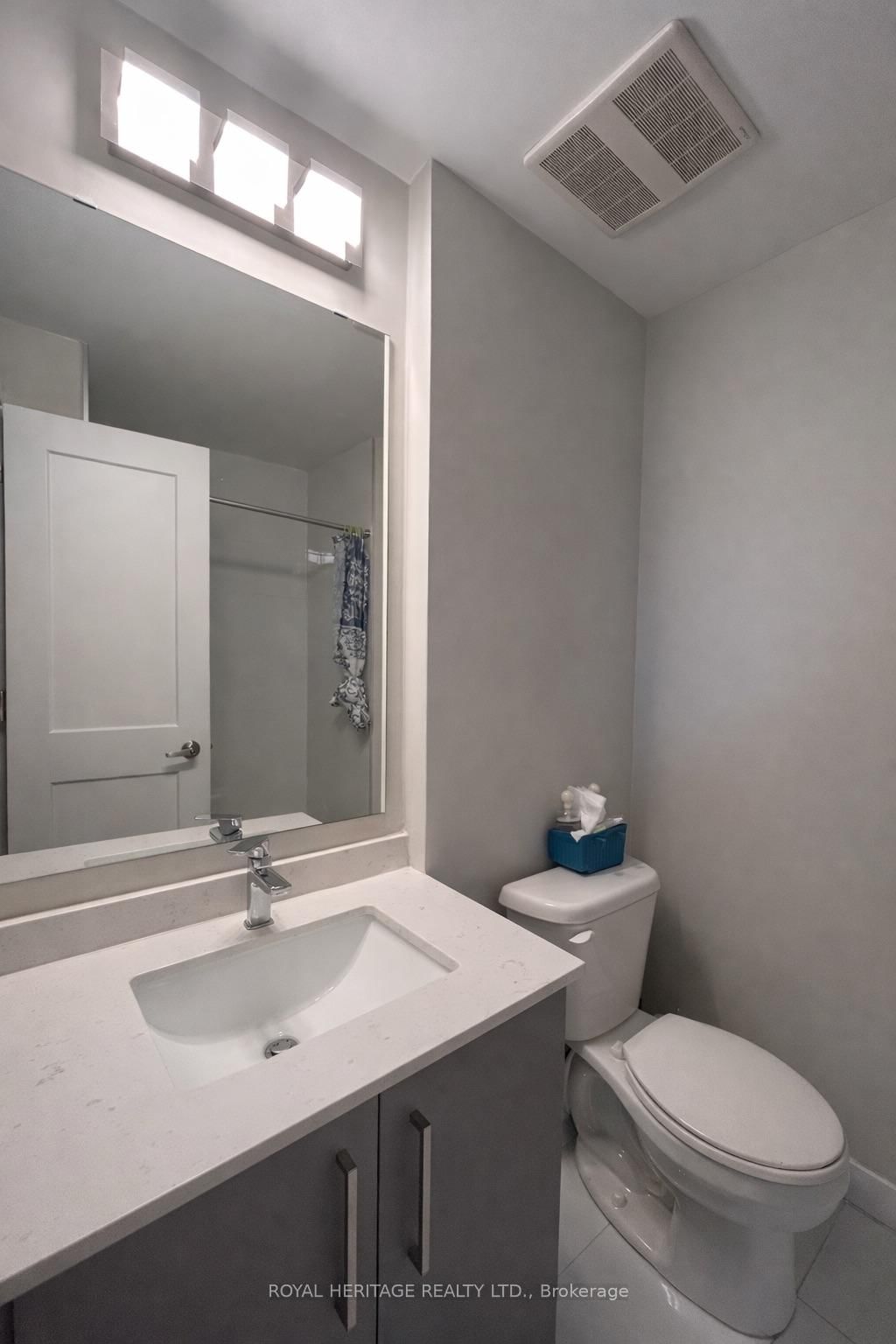15 Queen Street S, Unit 511 - Photo 8