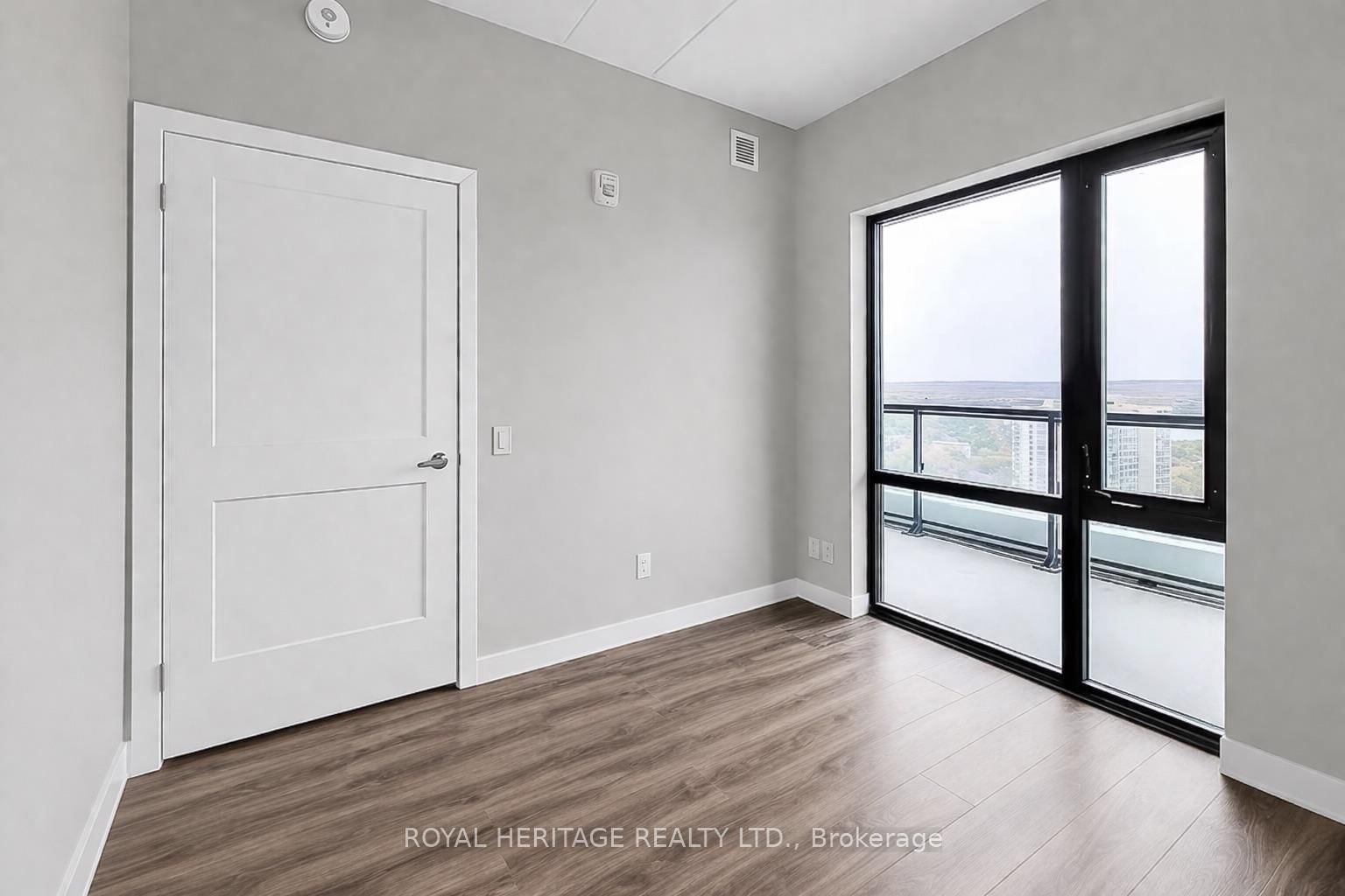 15 Queen Street S, Unit 511 - Photo 9