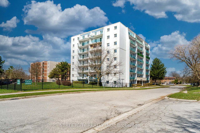 401 - 986 HURON Street