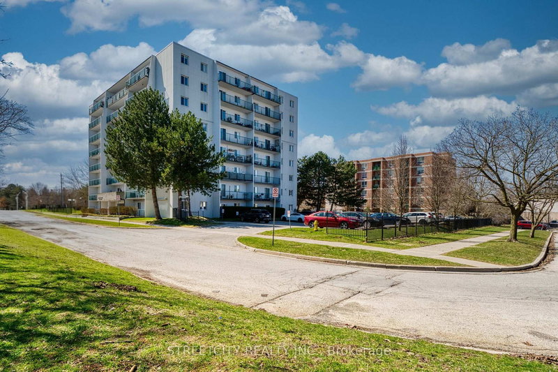 401 - 986 HURON St, London East, N5Y 5E4 | Image 2