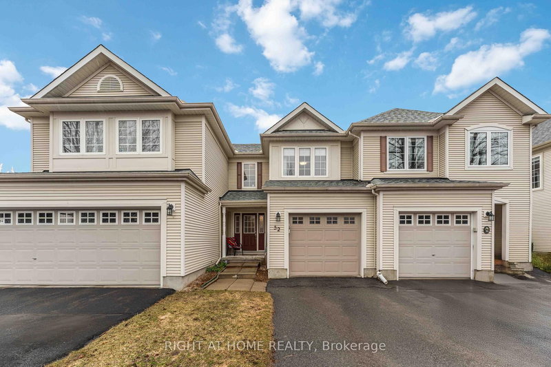 52 Fieldberry Private, Ottawa, Ontario