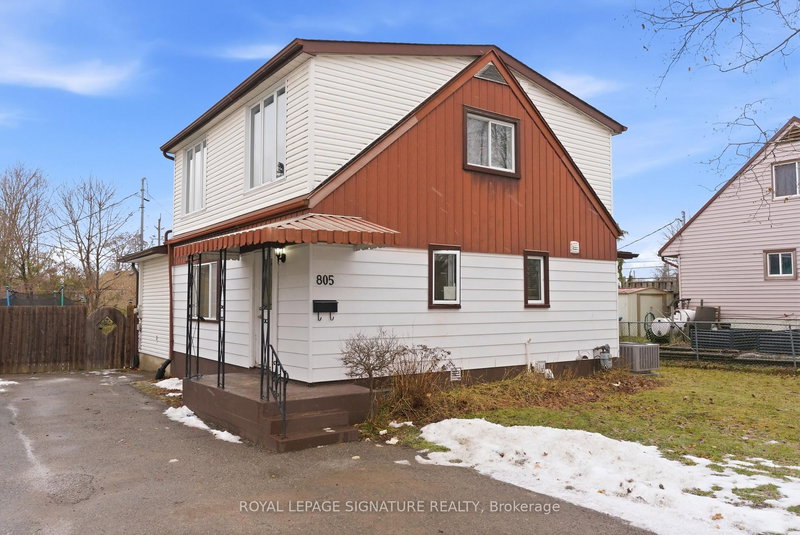 805 Morphet Ave, Peterborough, Ontario