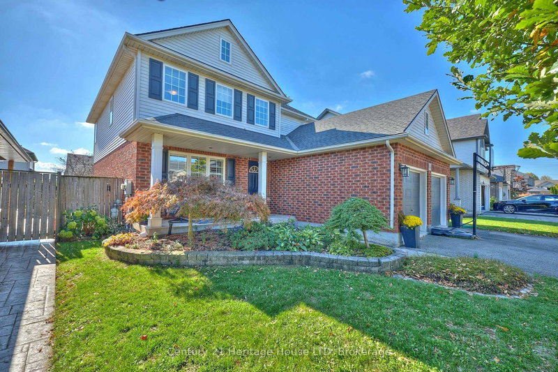 4 Arlene St, St. Catharines, L2S 4C9 | Image 2